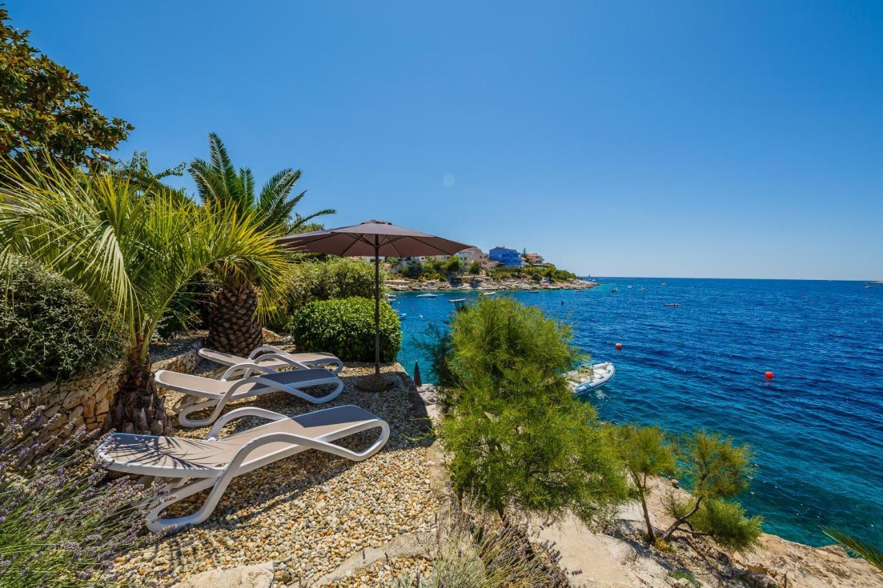 Villa Lavanda Deluxe Rogoznica  Bagian luar foto